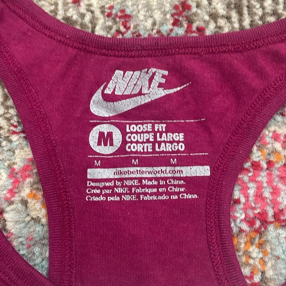 Nike Tank Top - Picture 2 of 3